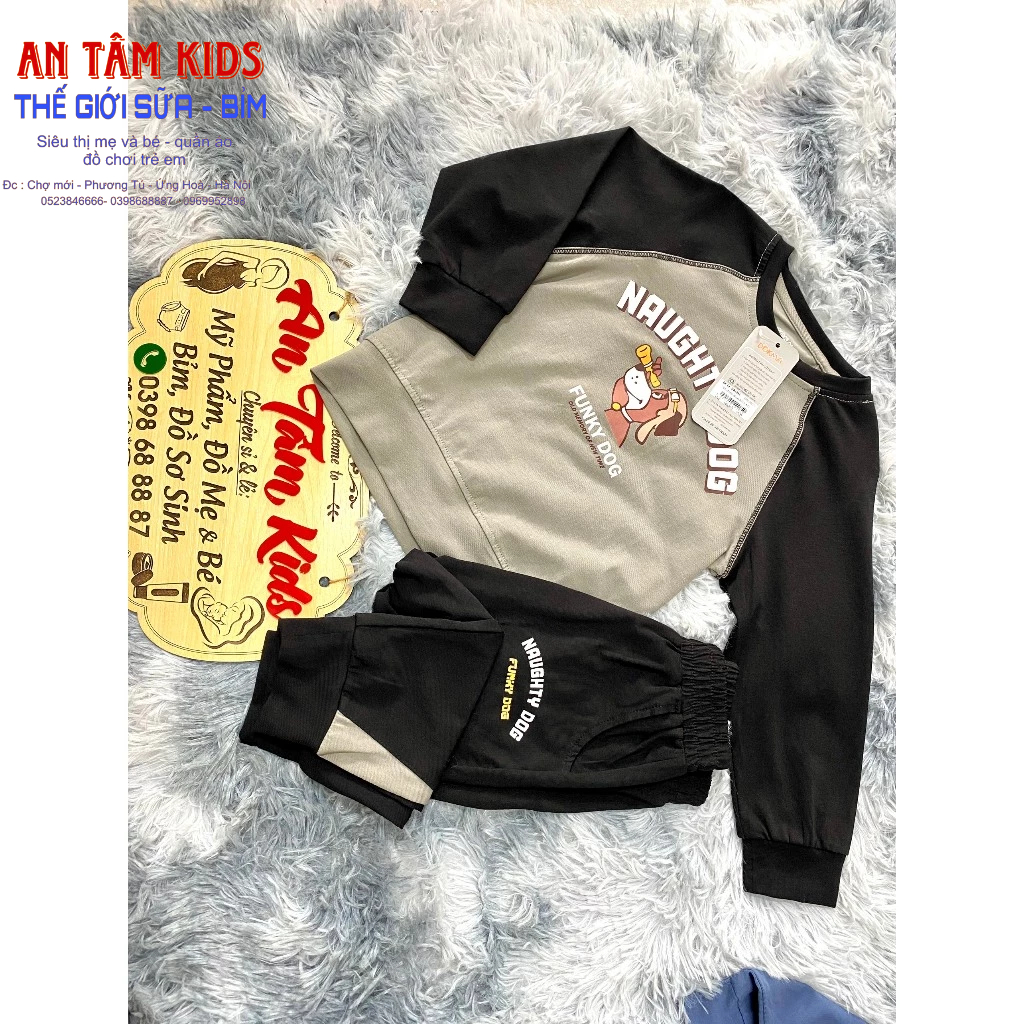 Bộ dài tay cổ tròn vải cotton mỏng họa tiết hoạt hình máy bay cho bé yêu - DOKMA