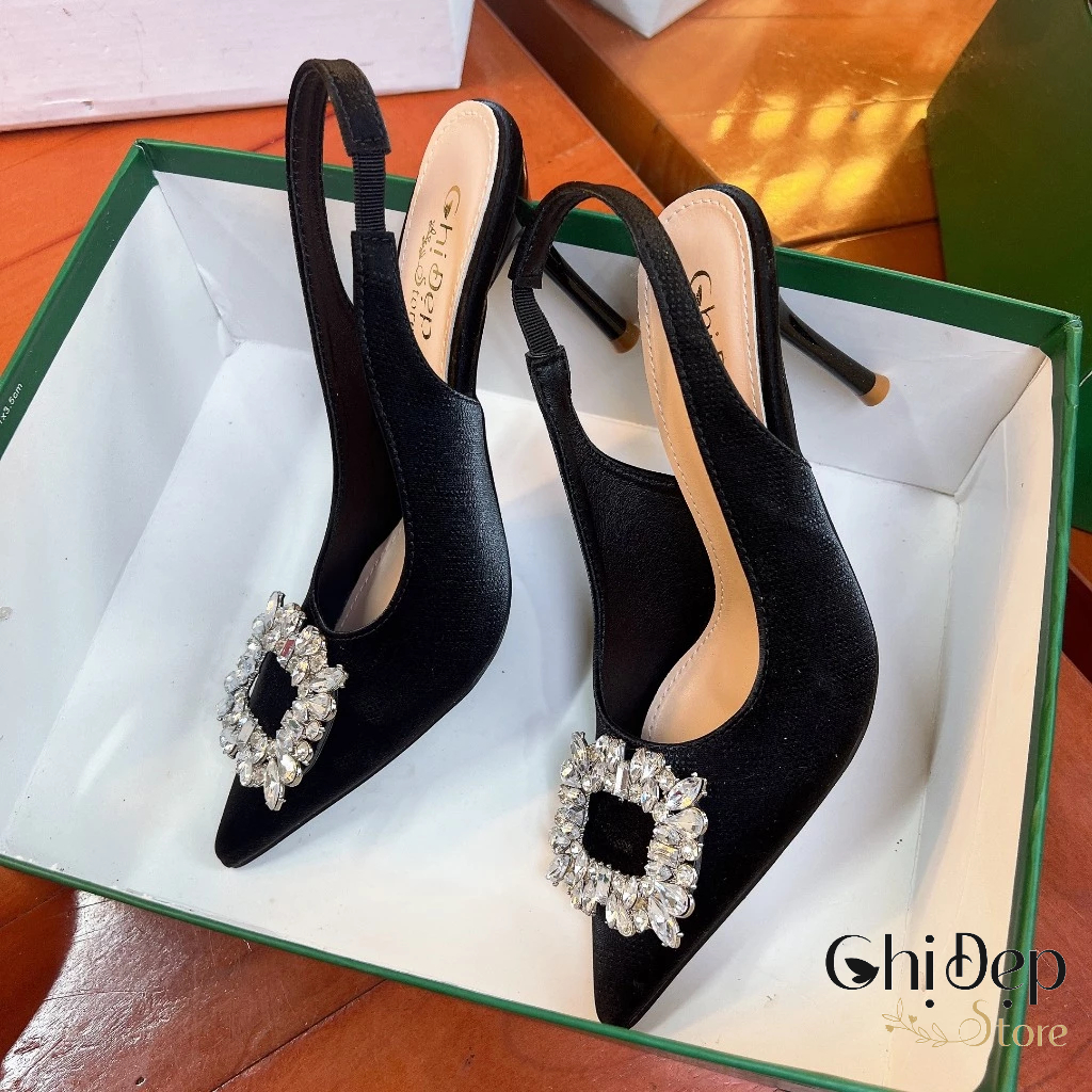 Giày Sandal Hở Gót Bít Mũi Trơn In Vân Nổi 3D Đính Đá Vuông Gót Nhọn 9cm, Sandal Nữ Cao Gót 9 Phân Mã U59