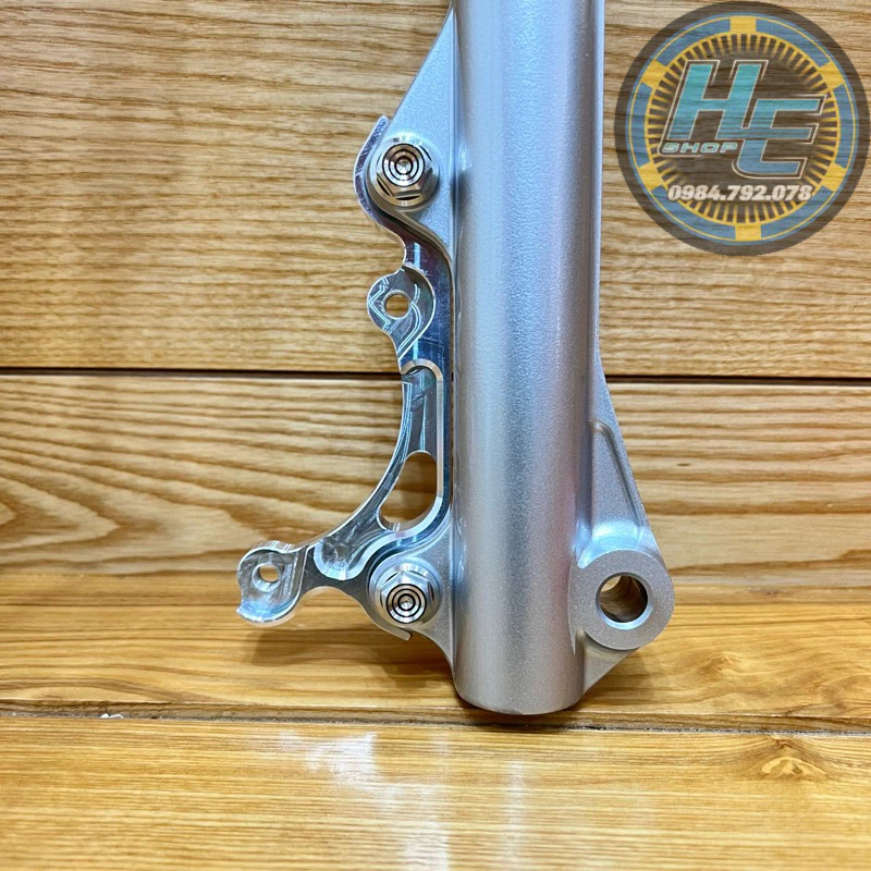 Pát TQ6 Dùng Cho Heo 2 Pis Đối Xứng - Wave S110/Fu Led Đi Đĩa 220mm