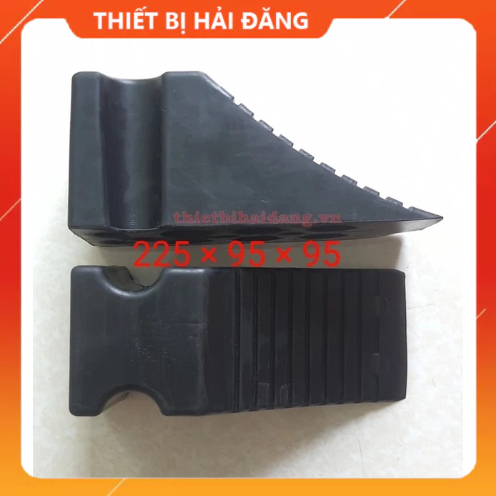 Cục cao su chèn bánh xe ô tô