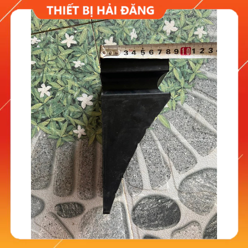 Cục cao su chèn bánh xe ô tô