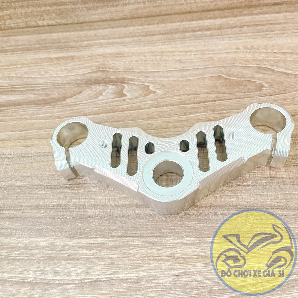 Chảng ba CNC 3D Ver3 Suzuki Satria Raider Fi Màu trắng