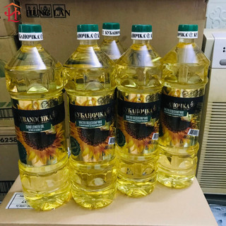 Dầu ăn hướng dương Nga 1 lít nhập khẩu.