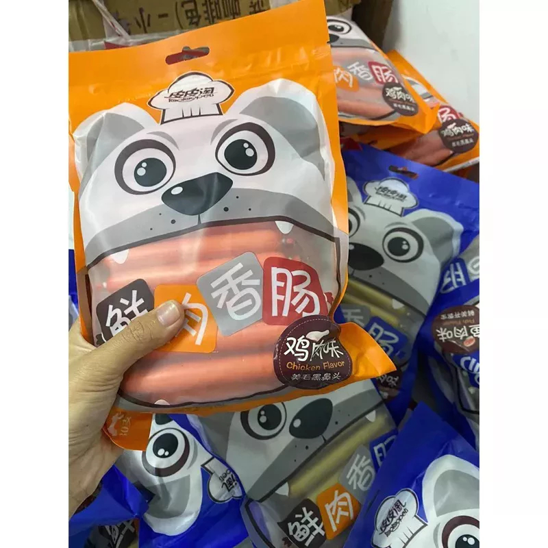 Xúc xích cho chó mèo