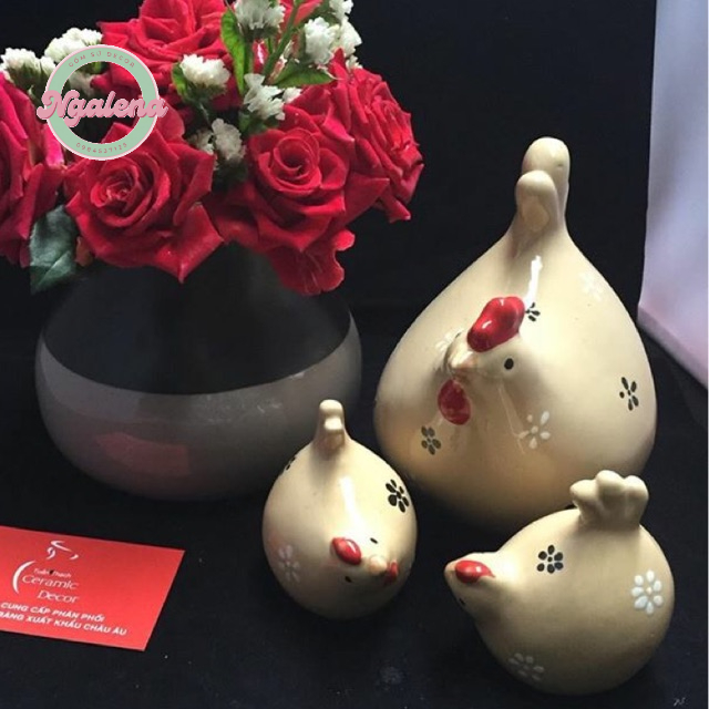 Bộ 3 mẹ con gà béo