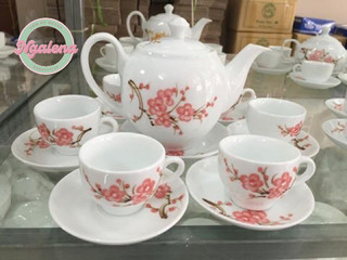 Bộ ấm chén trắng vẽ hoa