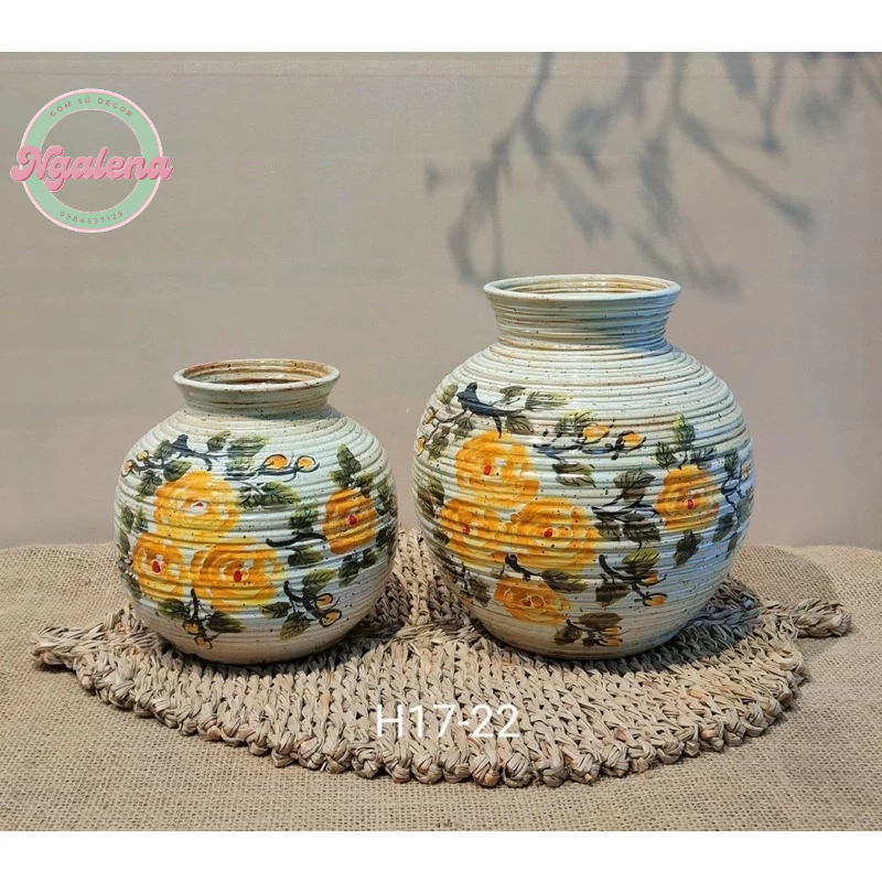 Bình cắm hoa, vò cắm hoa khía vẽ hoa hồng men mộc cao 17-22cm
