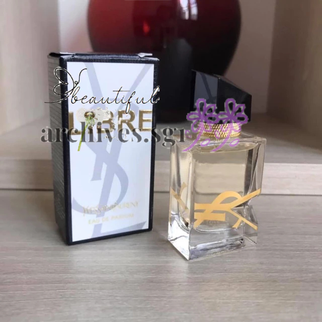 Nước hoa mini 𝗬𝗦𝗟 𝗟𝗶𝗯𝗿𝗲 𝗘𝗗𝗣 𝗘𝗮𝘂 𝗗𝗲 𝗣𝗮𝗿𝗳𝘂𝗺 7.5mL