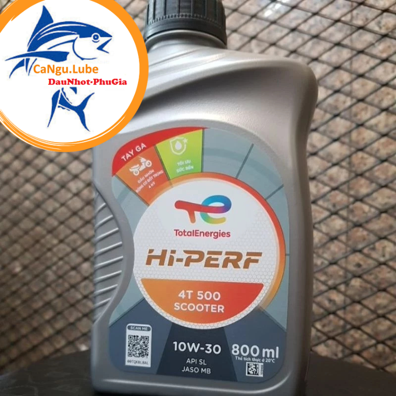 Nhớt dùng cho xe tay ga TOTAL Cho xe Honda.. chai 0,8 Lit 10W30, nhớt xe ga total 10W30 chai 800ml