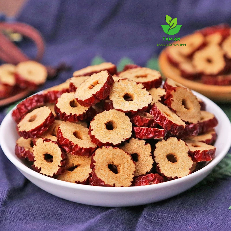 TÁO ĐỎ TÂN CƯƠNG CẮT LÁT SẤY KHÔ 500GR HÃM TRÀ, NẤU CHÈ, ĂN VẶT BỔ MÁU, LƯU THÔNG KHÍ HUYẾT