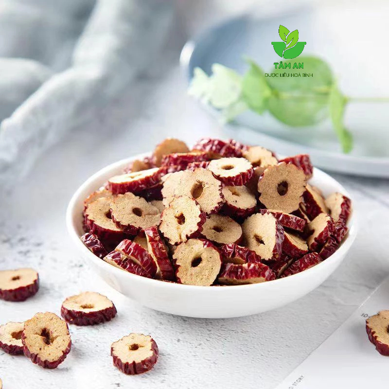 TÁO ĐỎ TÂN CƯƠNG CẮT LÁT SẤY KHÔ 500GR HÃM TRÀ, NẤU CHÈ, ĂN VẶT BỔ MÁU, LƯU THÔNG KHÍ HUYẾT