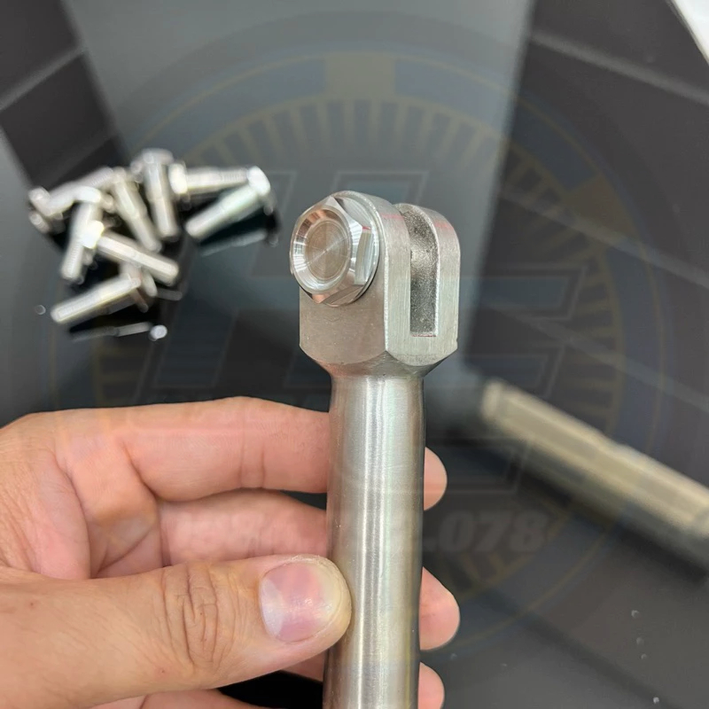 Ốc Chống Nghiêng Honda Inox 304 CNC Mẫu Classic