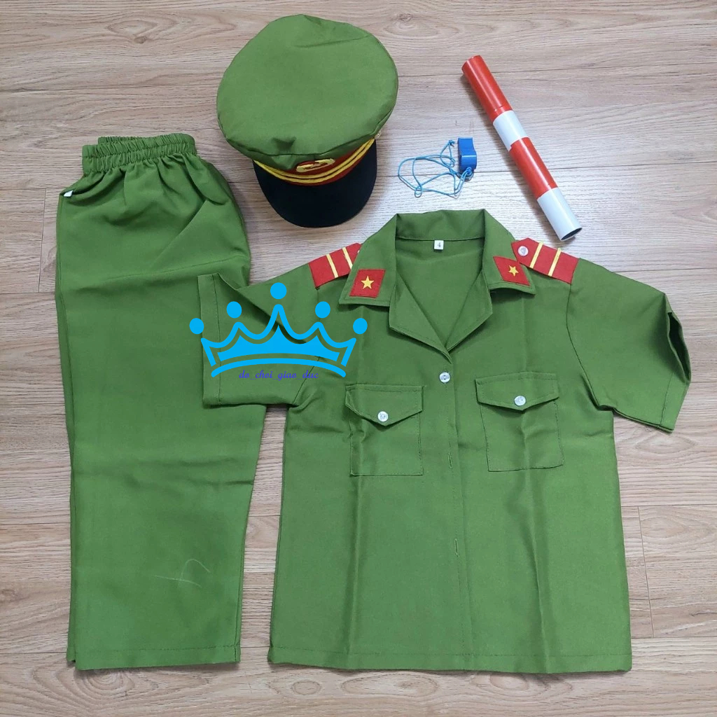 Trang phục công an cho bé