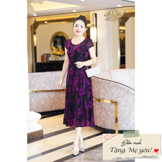 Đầm ren nhũ hoa cổ tròn đính đá Ladyshop thời trang trung niên cao cấp T236