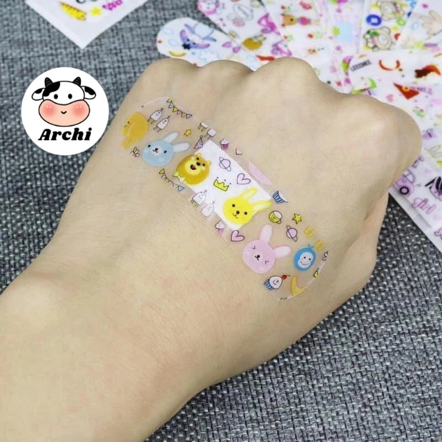 Hộp 20 băng dán cá nhân Urgo họa tiết dễ thương