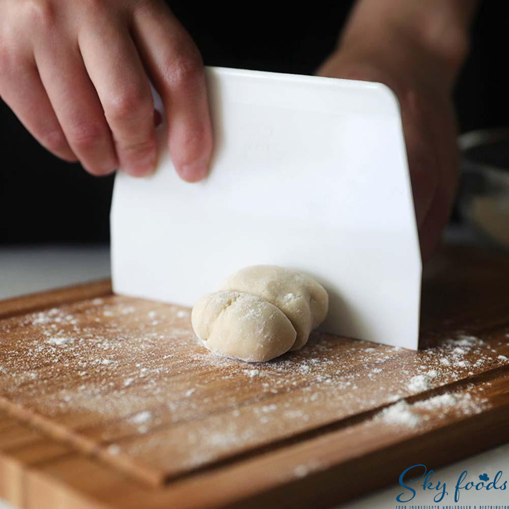 Miếng Vét Nhựa Cắt Bột Làm Bánh