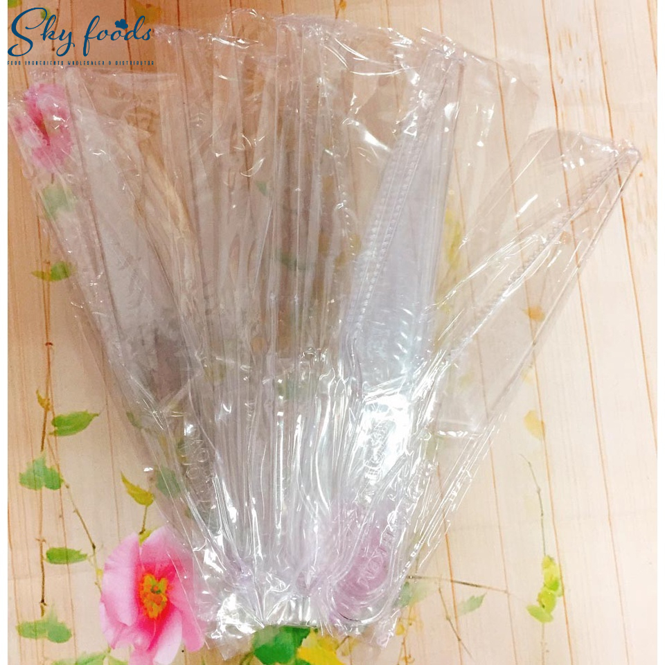 Bộ 100 Dao Nhựa Cắt Bánh Sinh Nhật