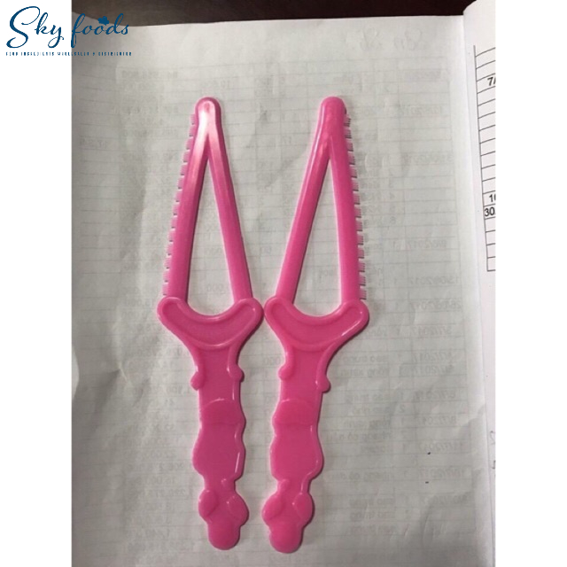 Bộ 100 Dao Nhựa Cắt Bánh Sinh Nhật