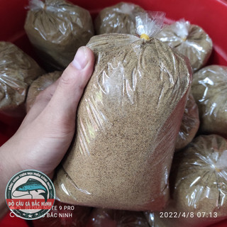 1kg Cám cá 20% .... độ đạm phối hương liệu Câu Đài, Câu Đơn, xả ổ.