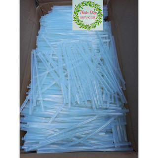1 chiếc keo nến nhỏ dài
