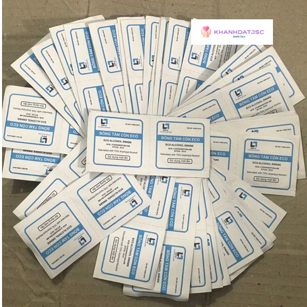 Bông tẩm cồn Eco 3x3 cm