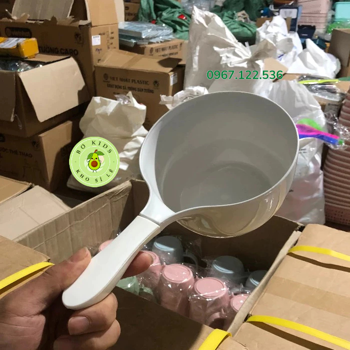 Gáo nhựa múc nước Việt Nhật  Gáo ghép múc nước dày dặn cao cấp, ca múc nước