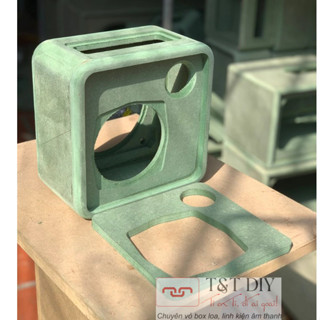 Vỏ box Mono thô kích thước 20x20x13cm góc bo siêu tròn lạ mắt. Thích hợp làm loa di động, loa bluetooth.