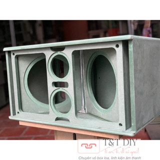  Vỏ box loa K10 hỏa tiễn bass 20 KT 52x28x35 gỗ mdf xanh 12mm kiểu dáng độc đáo cho ra chất âm rất hay 