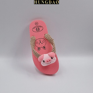 Dép xỏ ngón bé gái HD đan dây thừng đính sticker heo hồng cute có thể mang đi trong nhà đế chống trượt đủ size nhiều màu