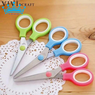 Kéo cắt thủ công
