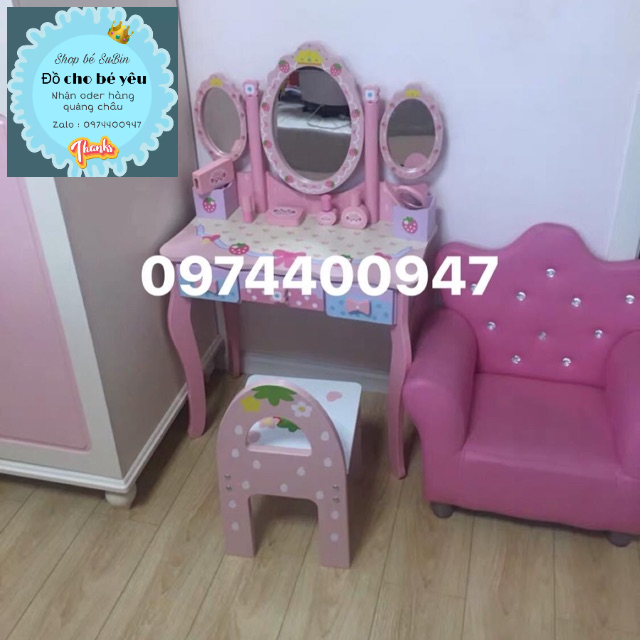 Bàn trang điểm gỗ mẫu lớn cho bé oder