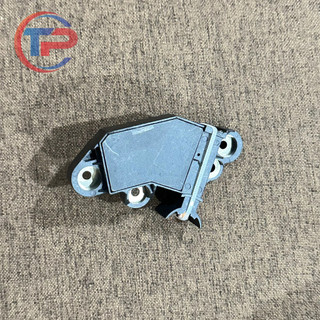 IC tiết chế máy phát Howo A7