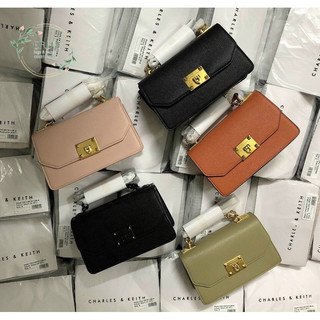 Túi Vuông Đinh Metallic Push- Lock Crossbody Bag