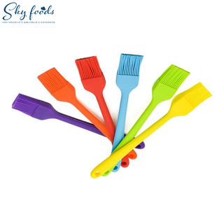CHỔI QUÉT SILICON CÁN ĐÚC 21CM [MÀU NGẪU NHIÊN]