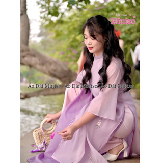 Áo dài tơ thêu màu tím cà miniso