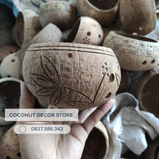 Gáo dừa trồng lan - Cắt họa tiết viền miệng khoan lỗ