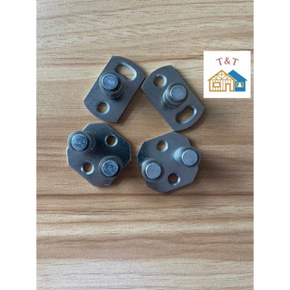 Con lăn dẫn hướng định vị cửa lùa Inox loại 1