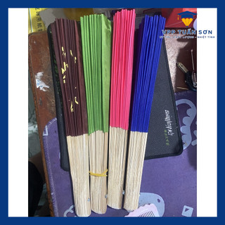 Quạt Vải Lụa Hoạ Tiết Đẹp