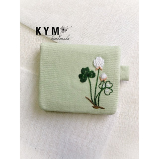 Ví thêu tay cỏ ba lá xoắn bọ siêu cưng, 10x12cm