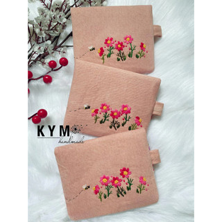 Ví thêu tay hoa cúc chuyển màu, kích thước 10x12cm