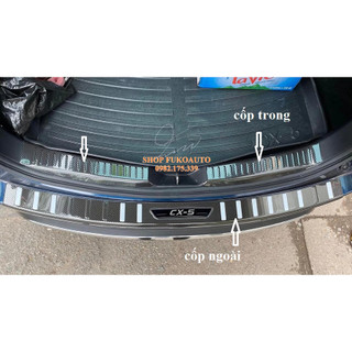 Chống trầy cốp cx5 , nẹp cốp mazda cx5 2018 2019 2020 2021 2022 2023.vân cacbon cao cấp