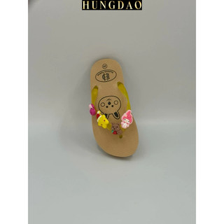 Dép bé gái HD đính sticker đáng yêu cho bé mang đi chơi có đế chống trượt đủ size nhiều màu