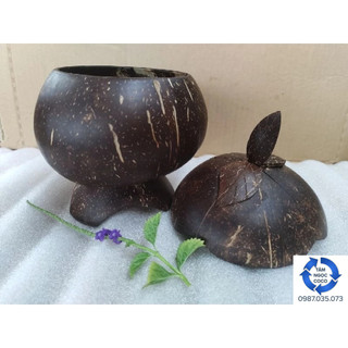 Hộp bánh mứt để bàn bằng gáo dừa size lớn