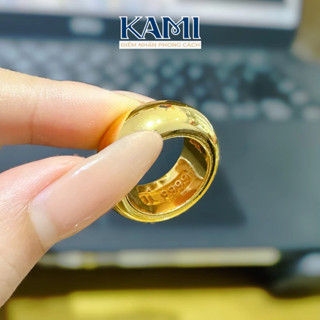 Nhẫn trơn khắc nổi mạ vàng Kami trang sức cao cấp tặng kèm hộp