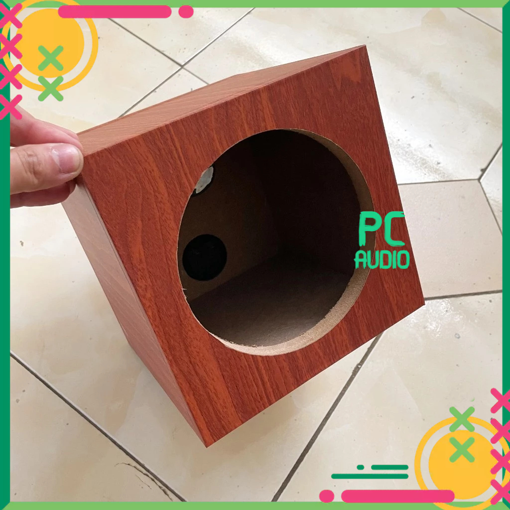 Vỏ thùng loa lắp bass 16 - cỡ thùng vuông 20cm ván dày 15mm màu nâu đỏ