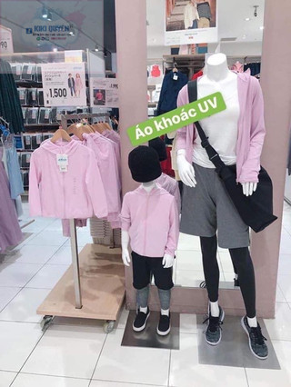 xả hàng áo chống nắng Uniqlo Cho bé