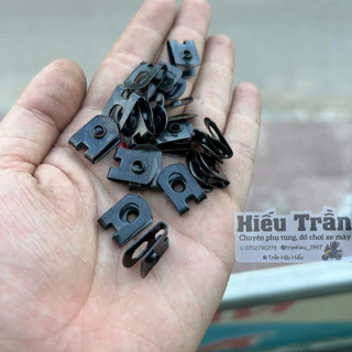 Bát Kẹp Nhuyễn 4LY BẮT DÀN ÁO HONDA Vario Click AB FUTURE LEAD SH MODE PCX VISION SH Winner Wave ( giá 1 cái )