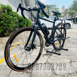Xe đạp road dtfly r5009 khung nhôm siêu nhẹ không mối hàn chuẩn 6061, tay đề lắc ltwo r5, phanh đĩa trợ lực dầu x-tech