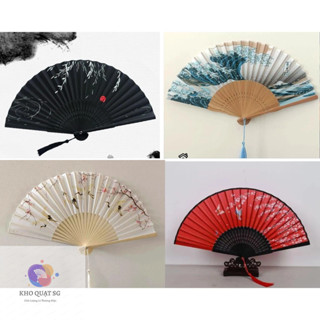 (Sỉ) Quạt Cổ Trang Trung Quốc Xếp Cầm Tay Bằng Vải Lụa Thân Gỗ Trang Trí, Chụp Hình