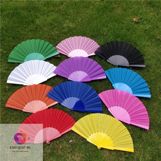 (Sỉ) Quạt Xếp Vải Trơn Nan Nhựa Chuyên Dụng Khi Múa Quạt, Khiêu Vũ, Trang Trí Dài 23cm Xòe 43cm
